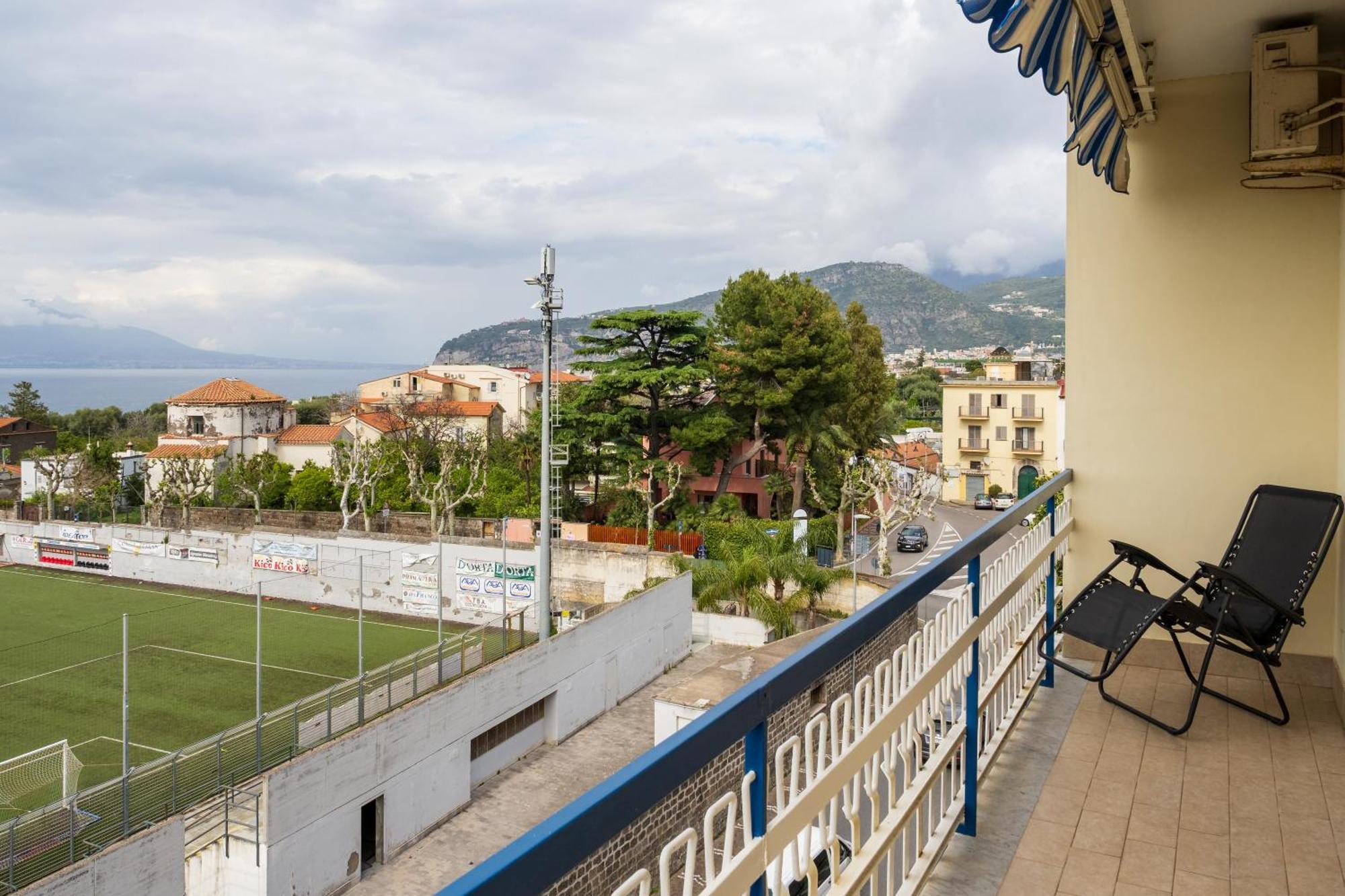 Residenza Le Sirene City Center Sorrento Luaran gambar