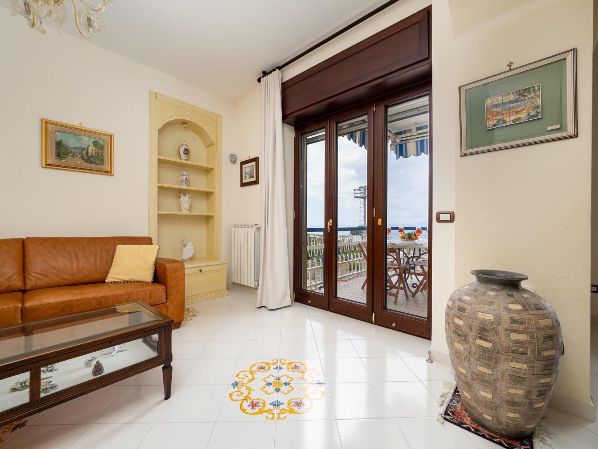Residenza Le Sirene City Center Sorrento Luaran gambar